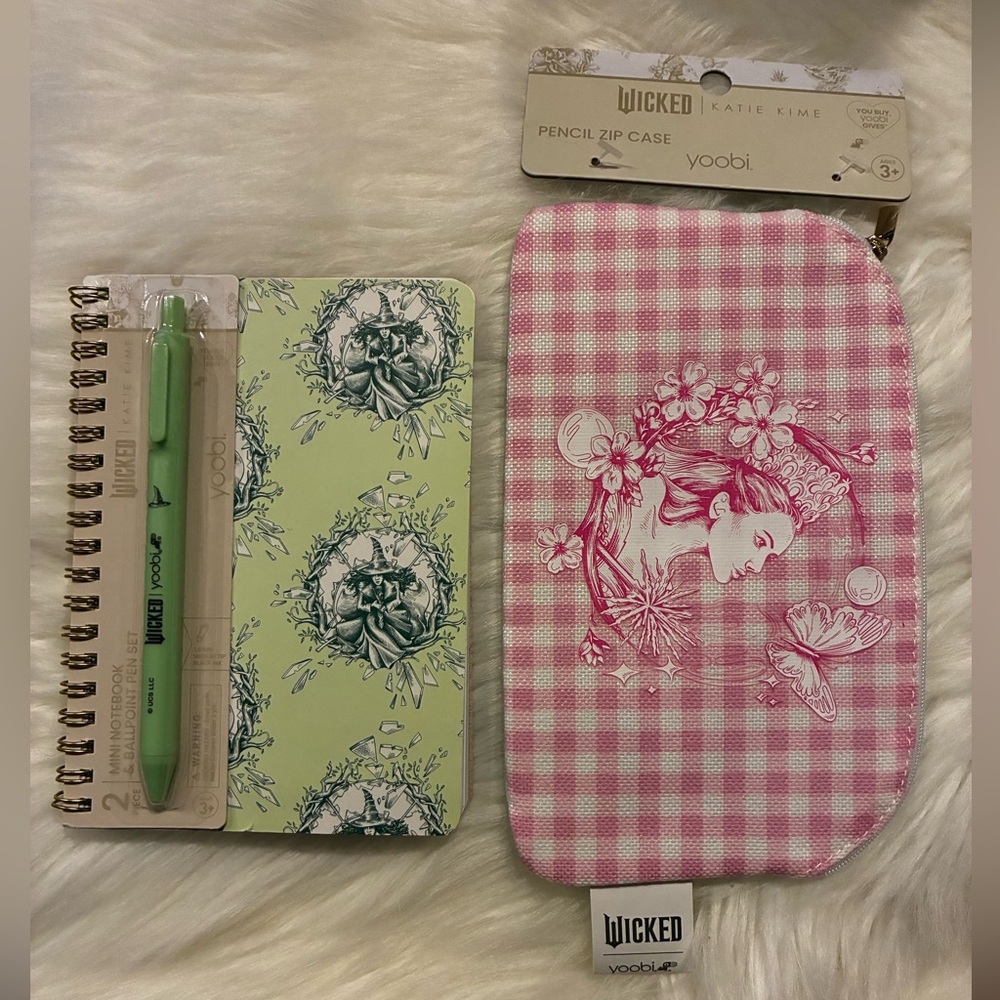 Wicked Elphaba Notebook and Pen Set Glinda Pencil Zip Case New